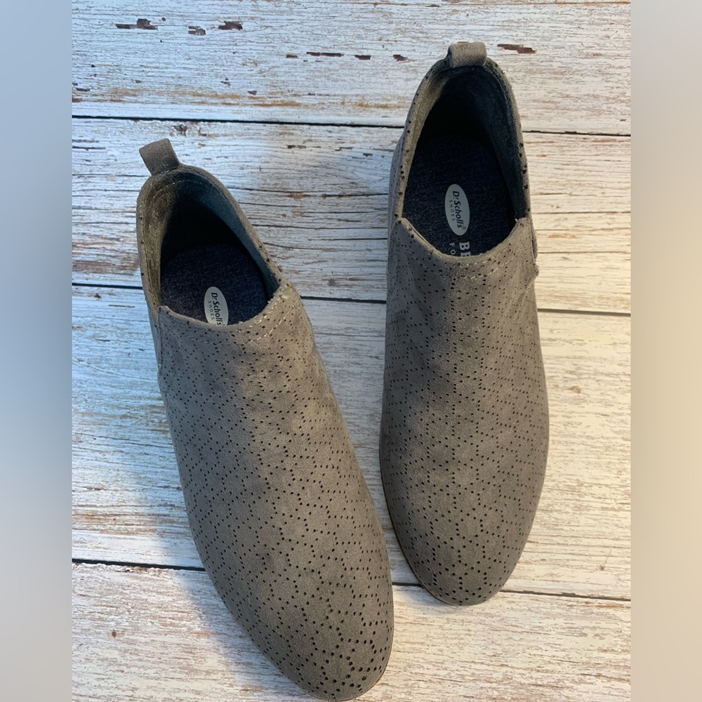 Dr. Scholl’s Gray ankle boots. New!